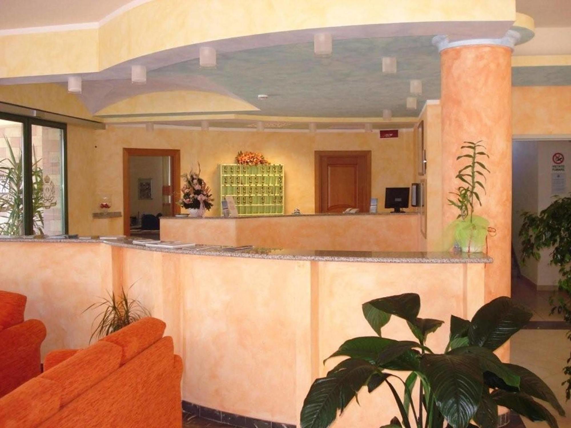 Hotel Baia Marina Orosei Esterno foto